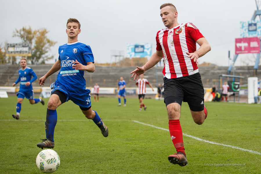 Mecz piłki nożnej: Unia Tarnów - Tarnovia